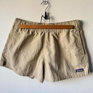 Patagonia barely baggies